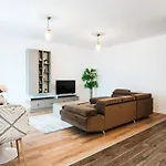 Evra Apartments Royal 2